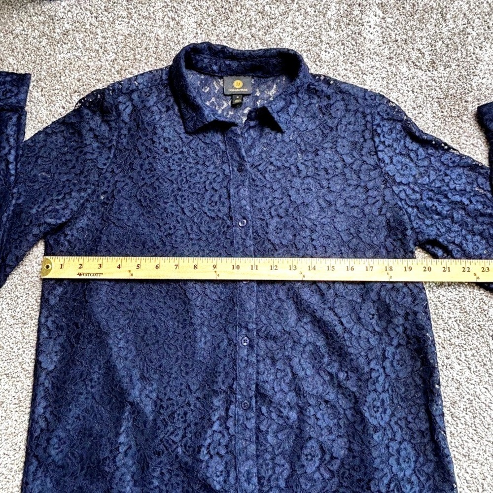 JM Collection Navy Lace Button Front Blouse Womens Sz M Lined Romantic Layering - Picture 4 of 6